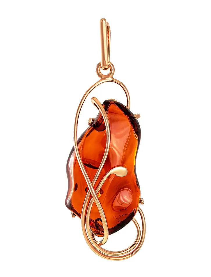 картинка Яркая подвеска из натурального янтаря вишнёвого цвета в позолоченном серебре «Риальто» в онлайн магазине