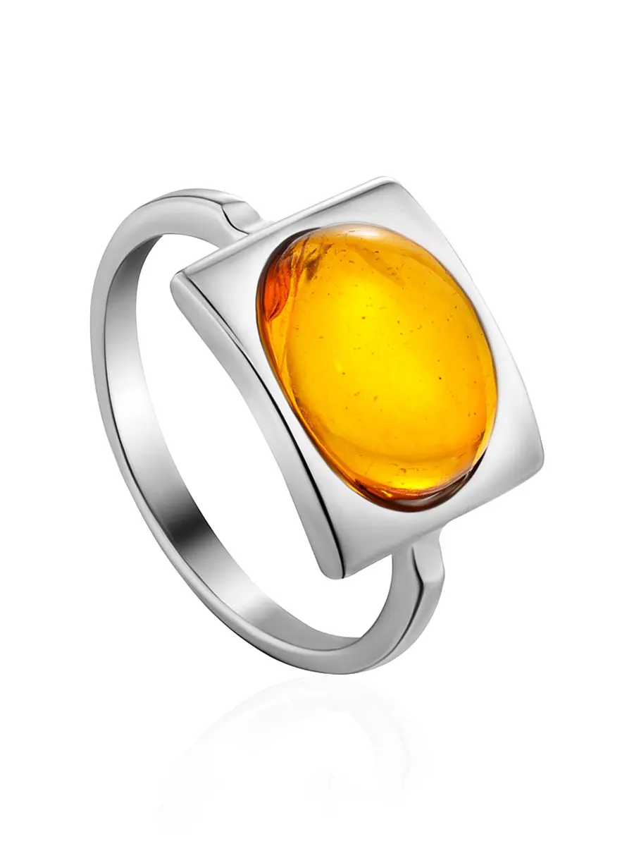 картинка Кольцо «Эллипс» со вставкой золотисто-коньячного янтаря в онлайн магазине