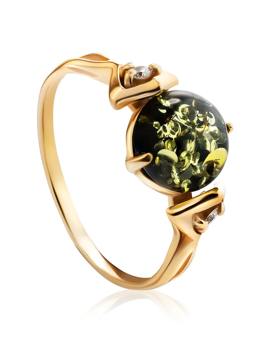 картинка Нежное кольцо из золота с натуральным янтарём зелёного цвета и фианитами «Самбия» в онлайн магазине