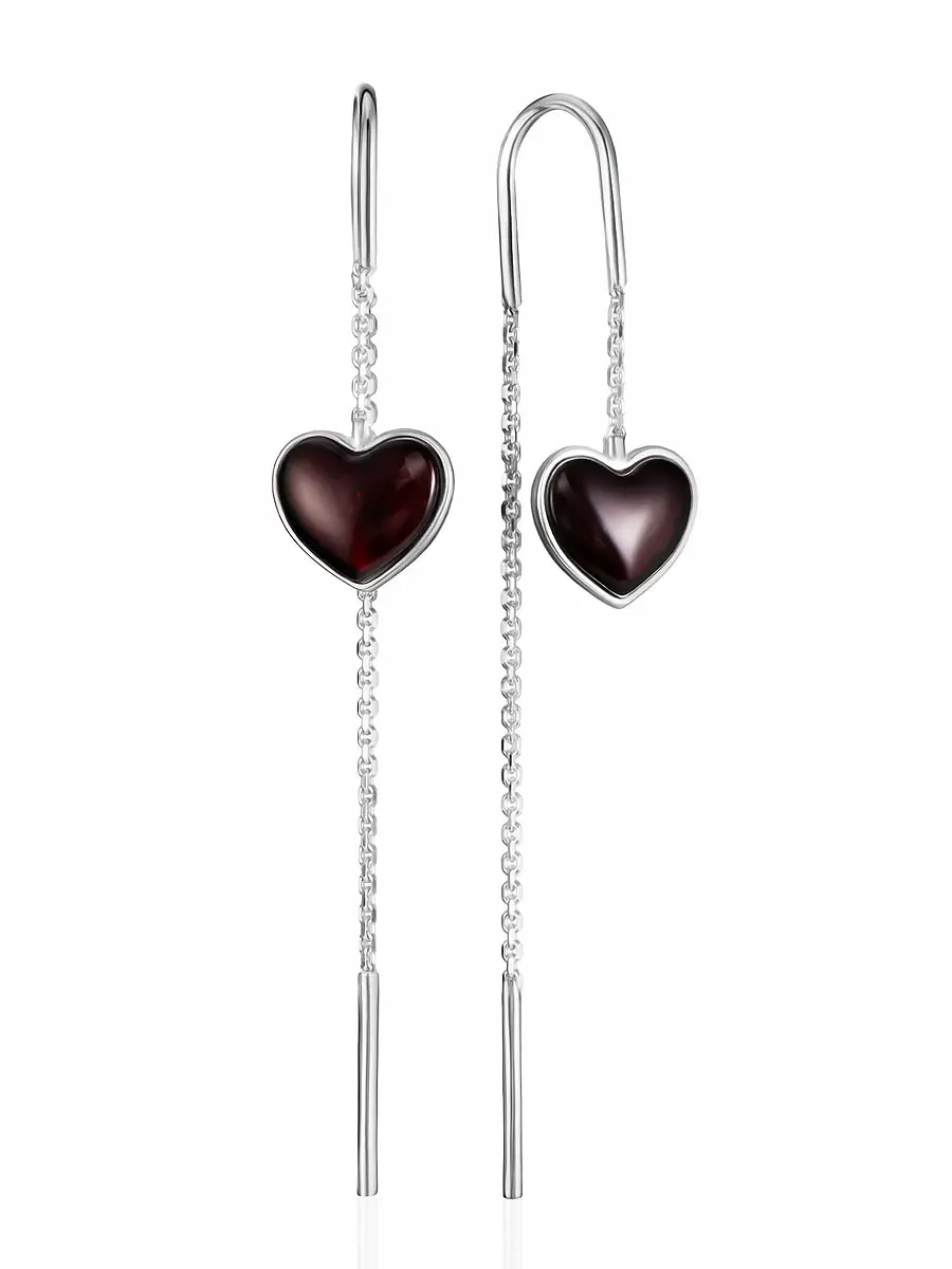 картинка Лёгкие серьги-продёвки с подвесками-сердцами из тёмно-вишнёвого янтаря в онлайн магазине