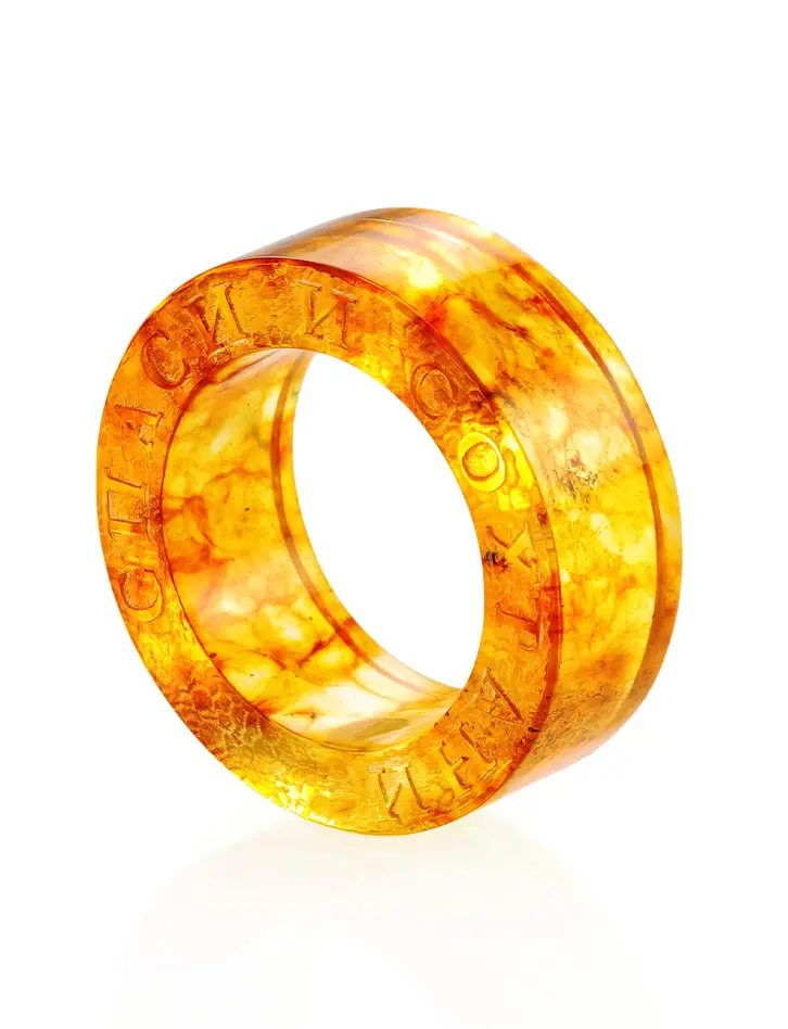 картинка Резное кольцо «Везувий» из формованного янтаря золотистого цвета в онлайн магазине