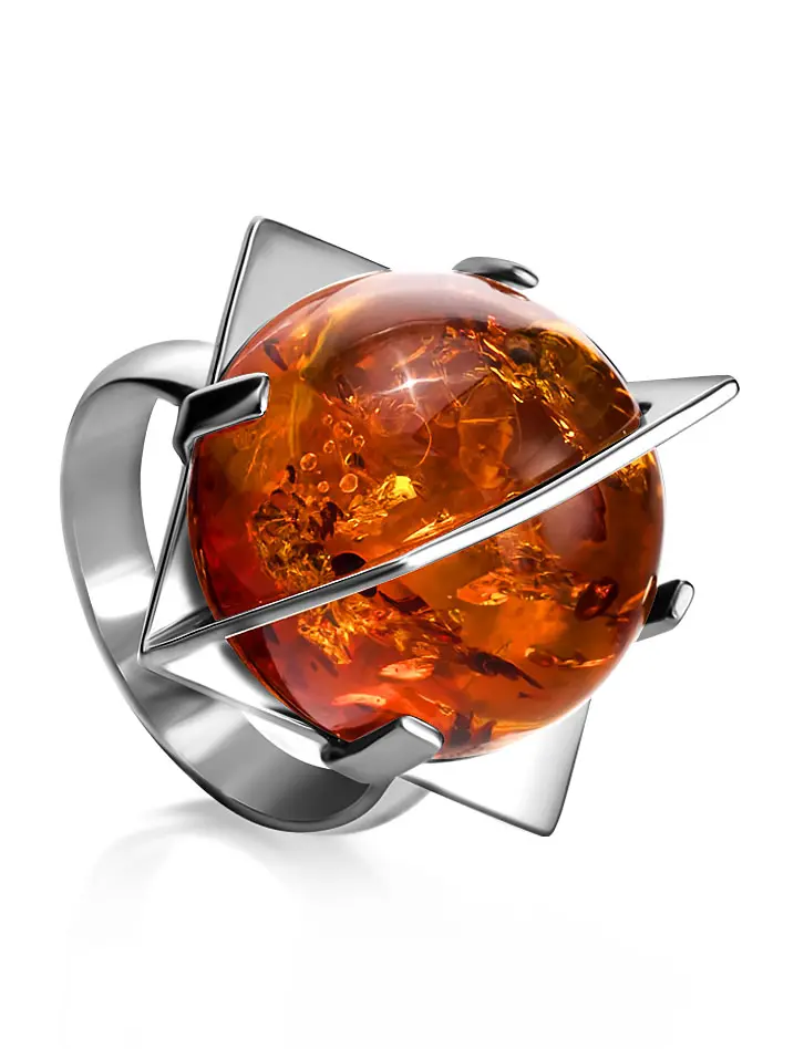 картинка Оригинальное кольцо «Сатурн» из янтаря коньячного цвета в онлайн магазине