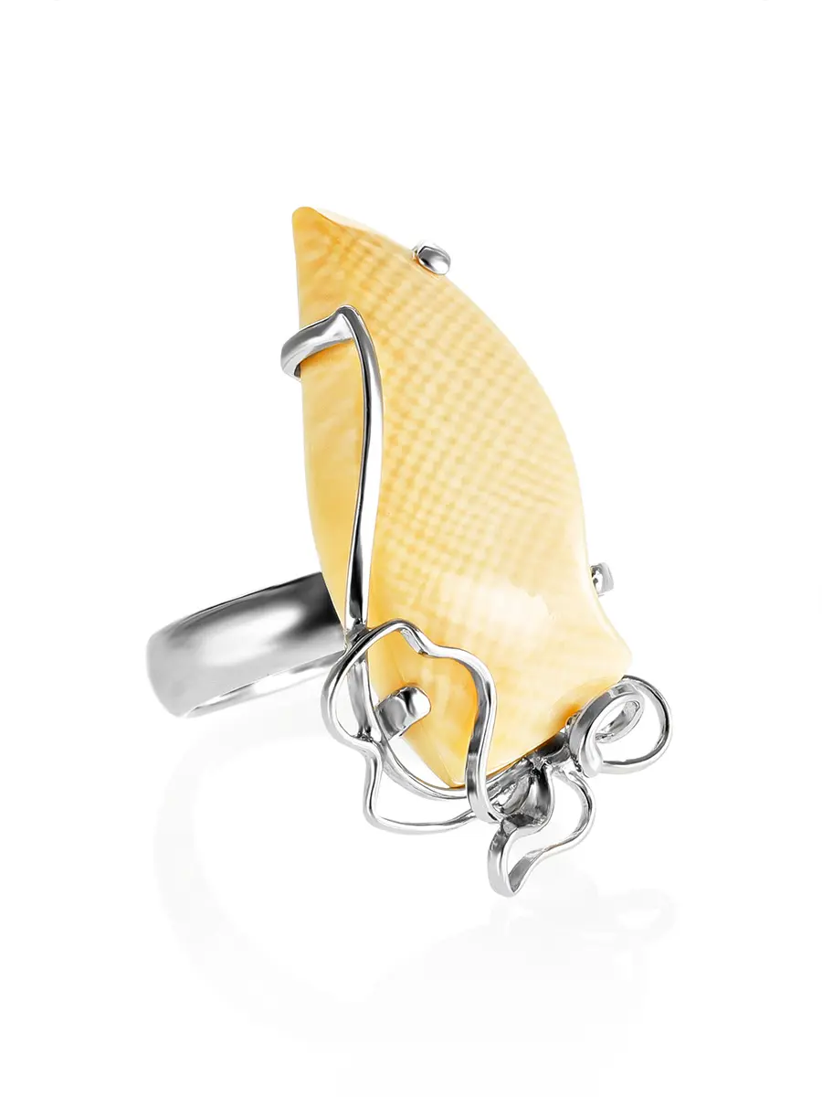 картинка Стильное кольцо «Эра» из серебра и натурального бивня мамонта в онлайн магазине