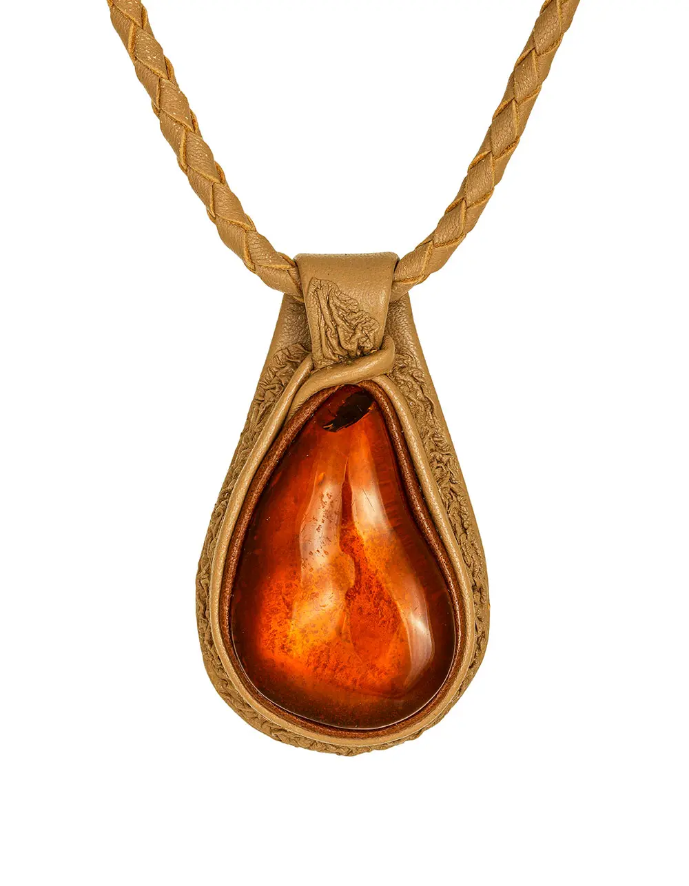 картинка Необычное кожаное колье-подвеска со вставкой из янтаря «Амазонка» в онлайн магазине