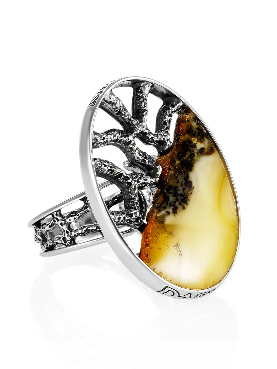 картинка Серебряное овальное кольцо «Модерн» со вставкой из текстурного янтаря в онлайн магазине