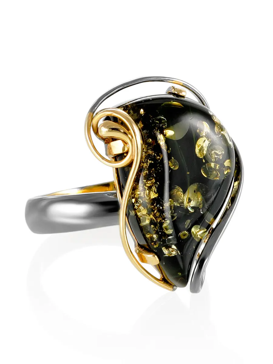 картинка Эффектное кольцо из натурального янтаря в золоченном серебре «Риальто» в онлайн магазине