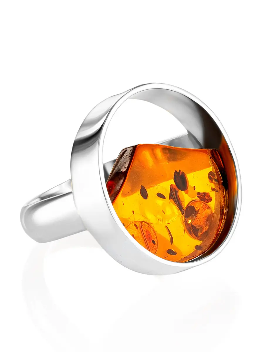 картинка Стильное кольцо со вставкой из натурального янтаря «Самум» в онлайн магазине
