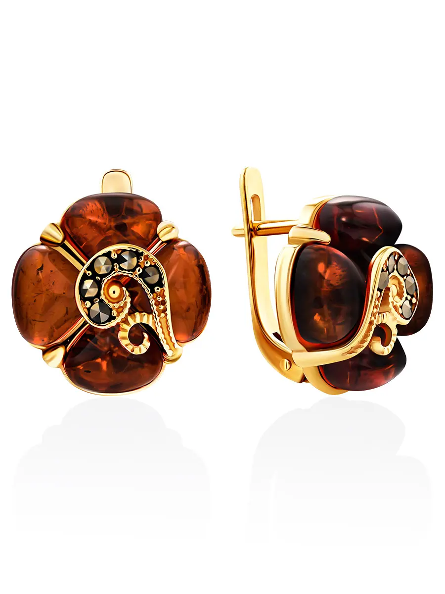 картинка Небольшие яркие серьги из коньячного янтаря в позолоченном серебре «Лола» в онлайн магазине