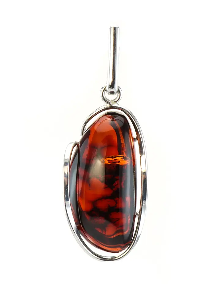 картинка Крупная подвеска из натурального текстурного янтаря вишневого цвета в серебре «Лагуна» в онлайн магазине