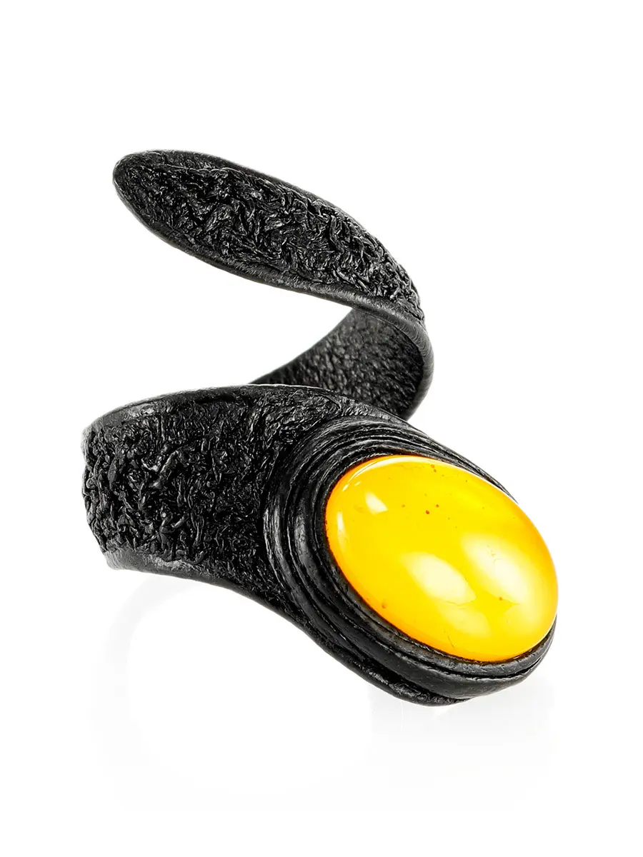 картинка Кольцо из натуральной кожи и янтаря «Змейка» в онлайн магазине