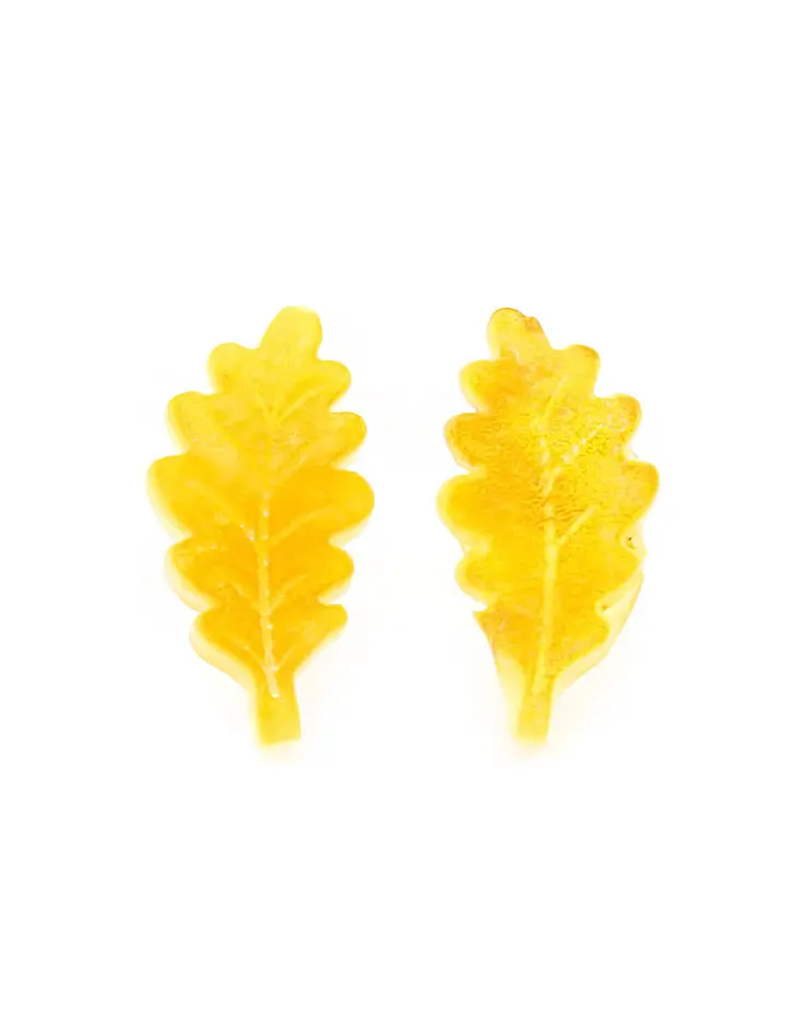 картинка Изящные серьги-гвоздики из натурального янтаря «Дубовый листочек» в онлайн магазине