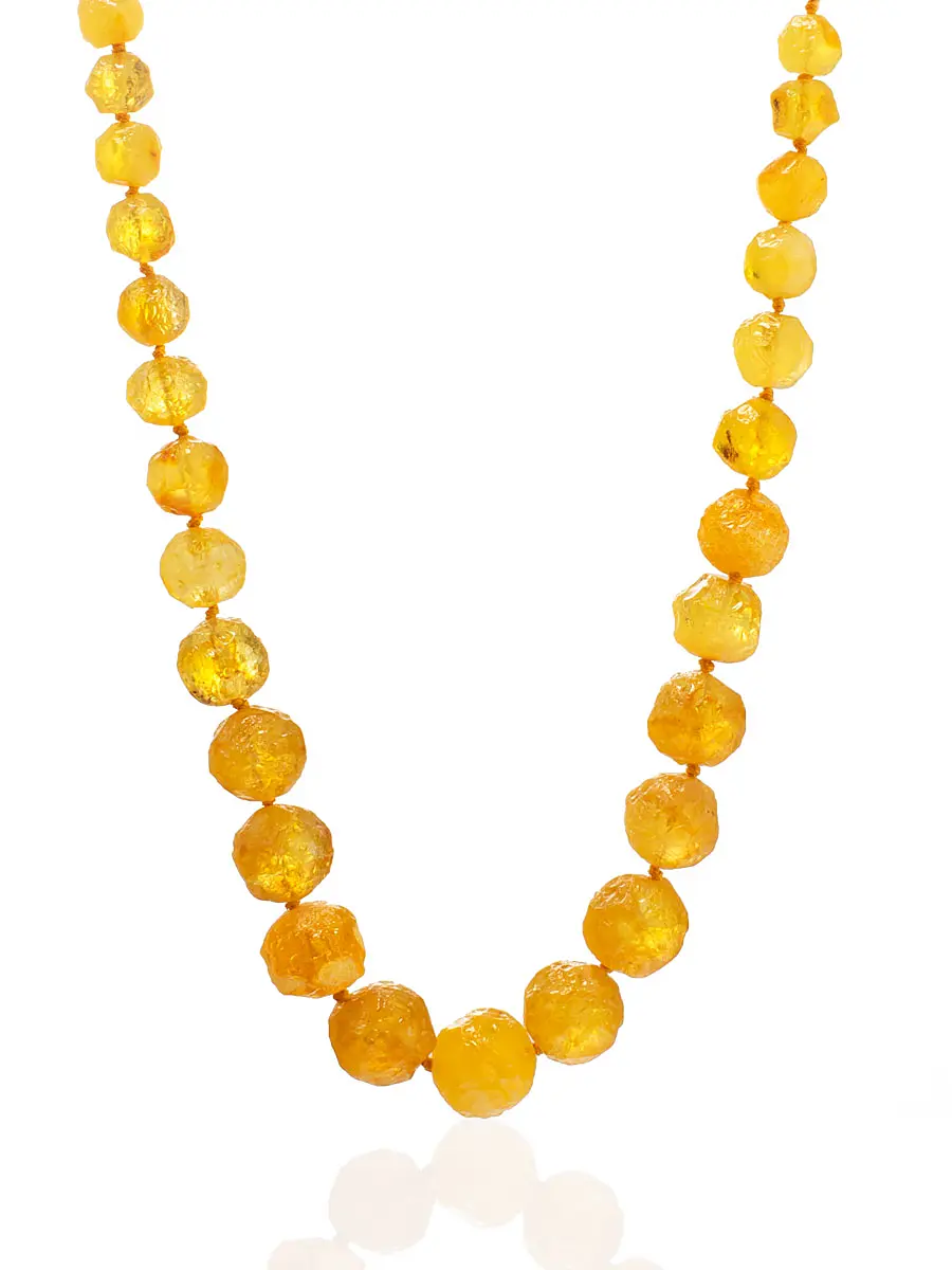 картинка Бусы из натурального полупрозрачного янтаря медового цвета «Кусанка» в онлайн магазине