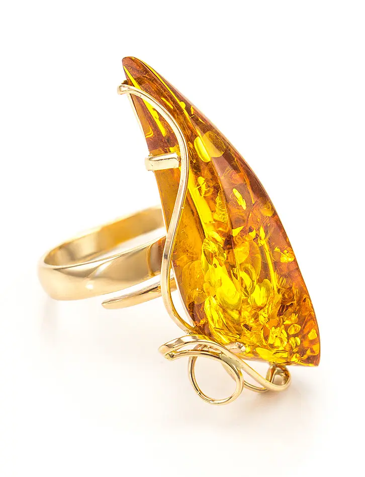 картинка Изящное кольцо из золота и натурального янтаря золотистого цвета «Риальто» в онлайн магазине