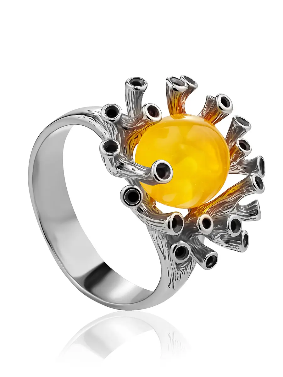 картинка Эффектное кольцо с натуральным медовым янтарём «Барбадос» в онлайн магазине