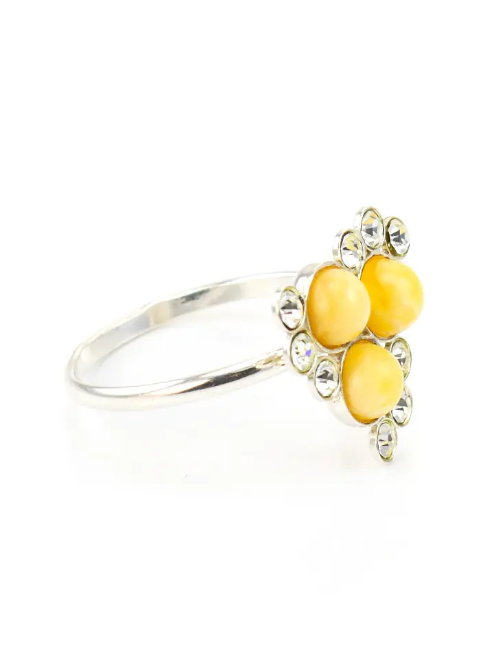 картинка Серебряное кольцо с натуральным янтарем молочно-медового цвета и фианитами «Мимоза» в онлайн магазине