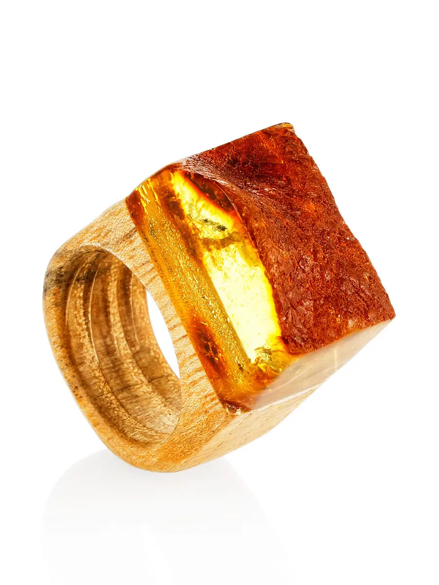 картинка Этническое кольцо унисекс из натурального янтаря и древесины «Индонезия» в онлайн магазине