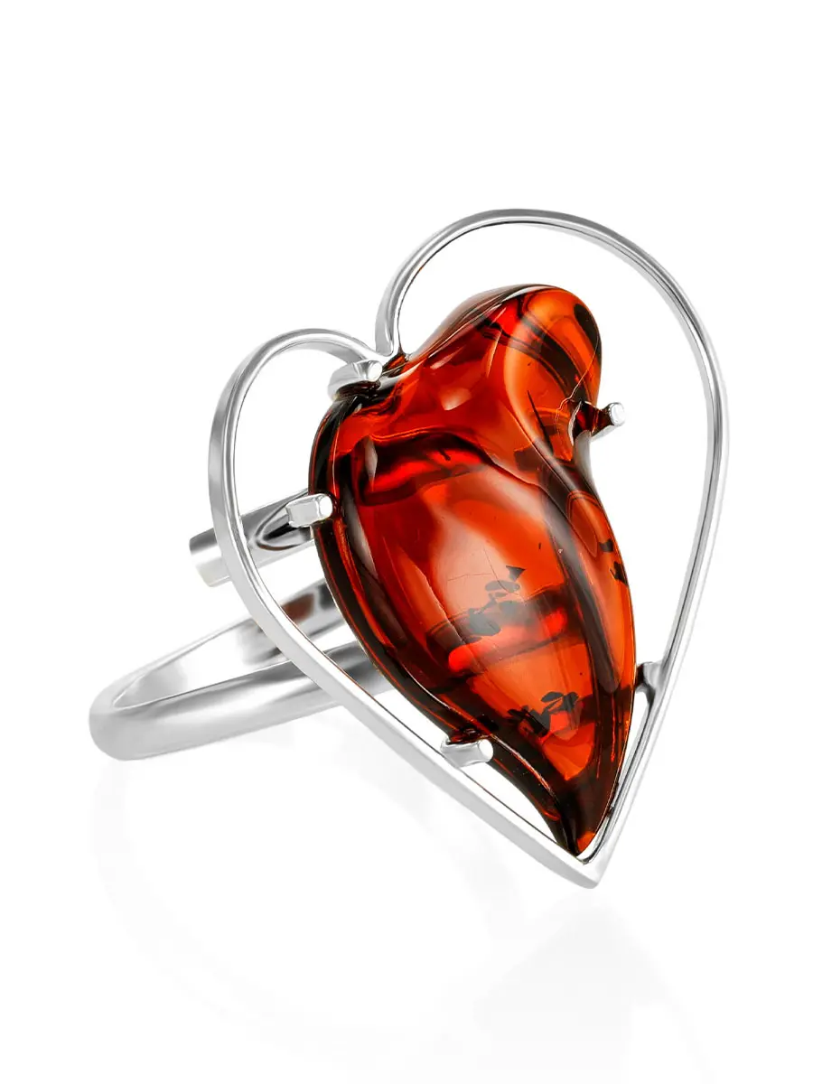 картинка Великолепное кольцо из серебра и натурального балтийского янтаря в форме сердца «Венеция» в онлайн магазине