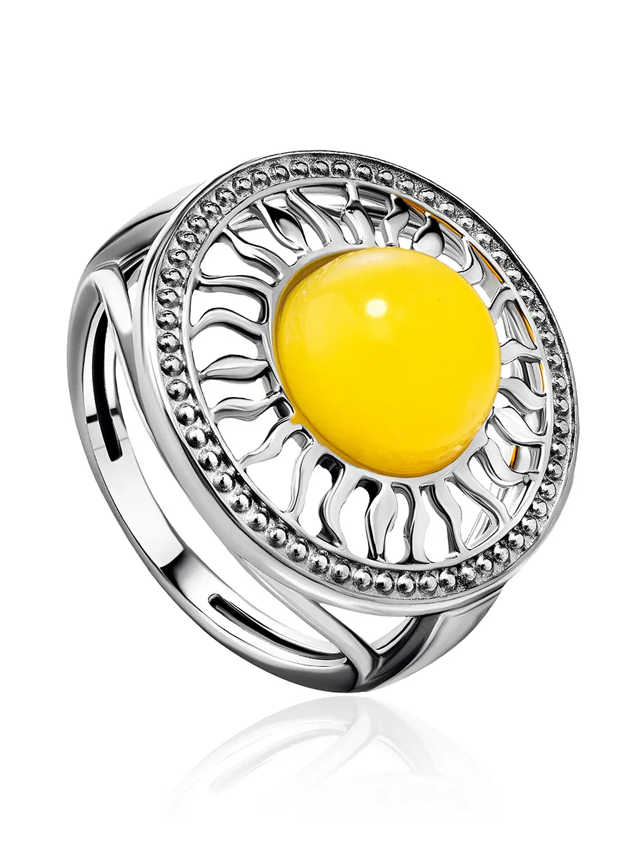 картинка Серебряное кольцо «Парнас», украшенное медовым янтарём в онлайн магазине