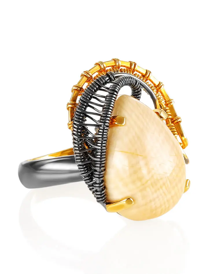 картинка Роскошное кольцо из золочённого серебра и бивня мамонта «Эра» в онлайн магазине