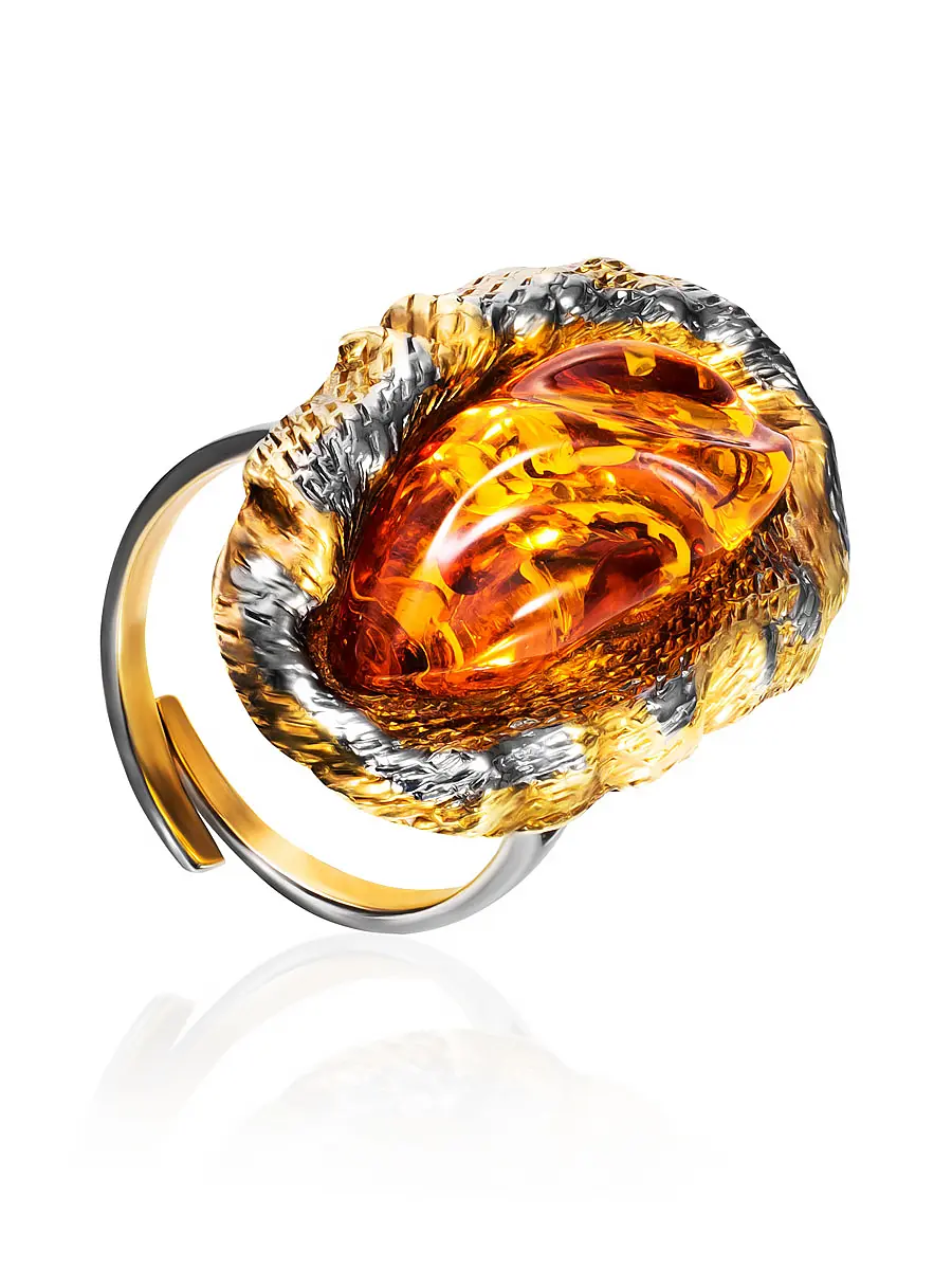 картинка Роскошное кольцо «Версаль», украшенное янтарём коньячного цвета в онлайн магазине