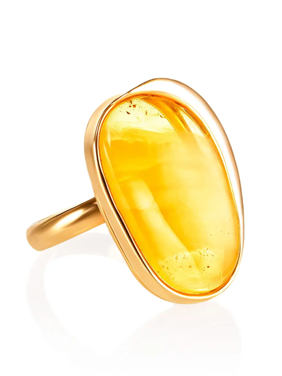картинка Изысканное кольцо из натурального балтийского янтаря медового цвета «Лагуна» в онлайн магазине