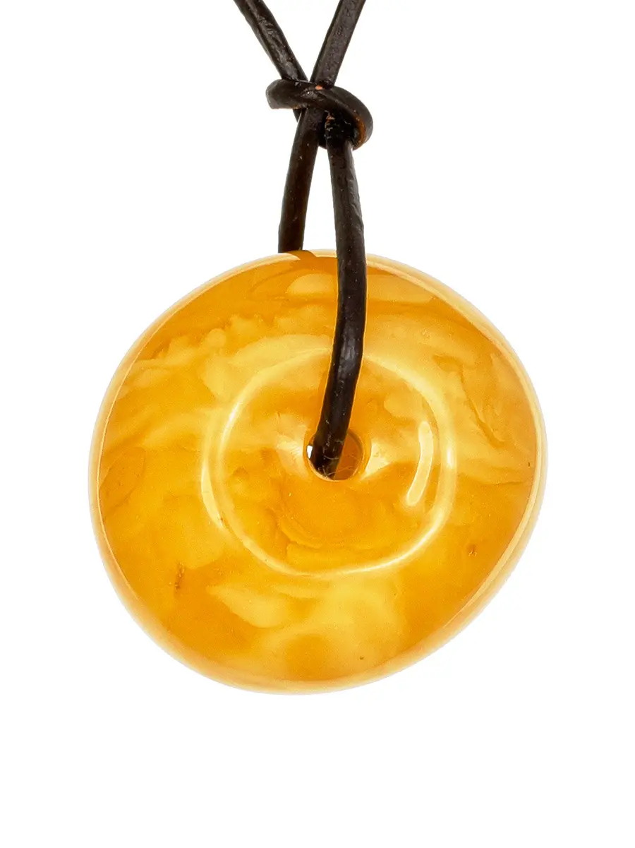 картинка Очаровательный кулон «Донат» из натурального янтаря медового цвета в онлайн магазине