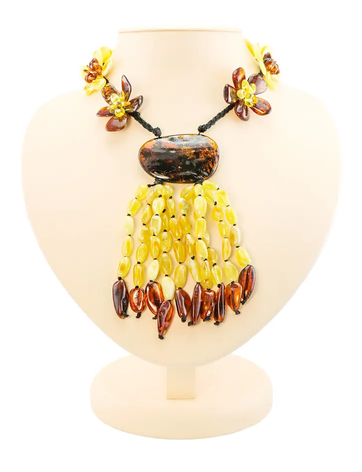 картинка Колье из натурального янтаря вишневого и медового цветов «Галстук с цветами» в онлайн магазине