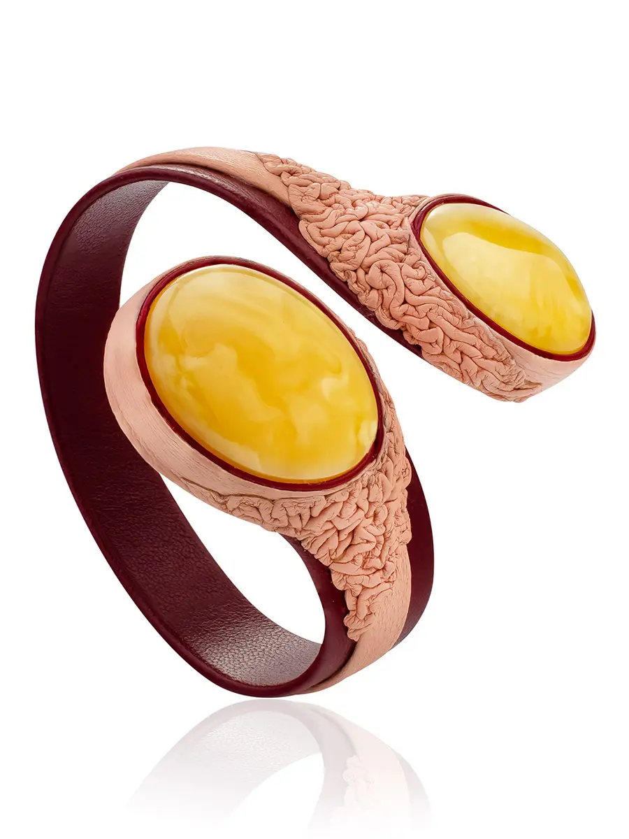 картинка Роскошный яркий браслет из кожи и натурального янтаря «Змейка» в онлайн магазине
