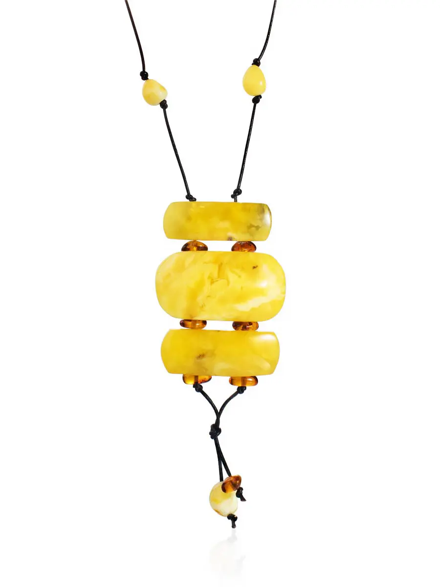 картинка Оригинальное колье «Калимба» из натурального балтийского янтаря медового цвета в онлайн магазине