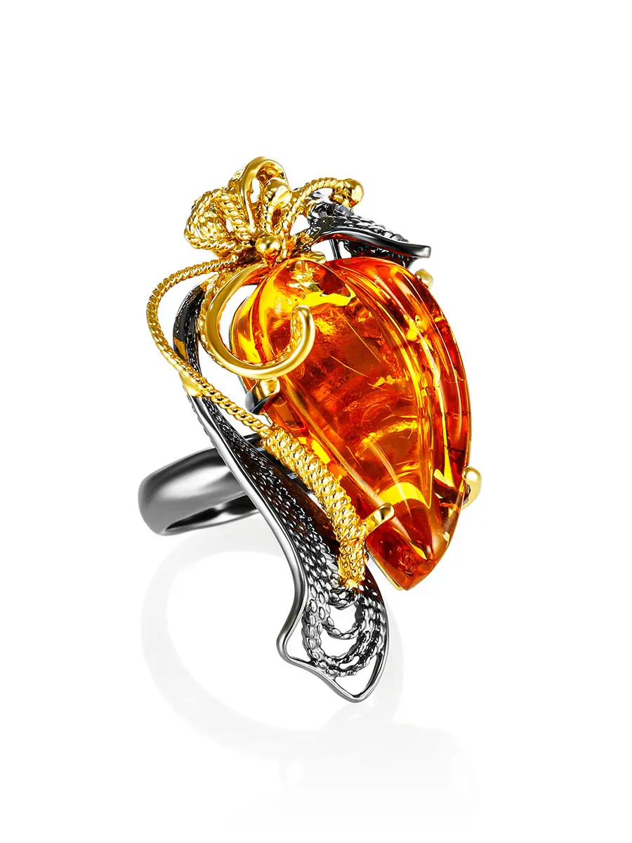 картинка Изысканное кольцо с цельным янтарём «Филигрань» в онлайн магазине