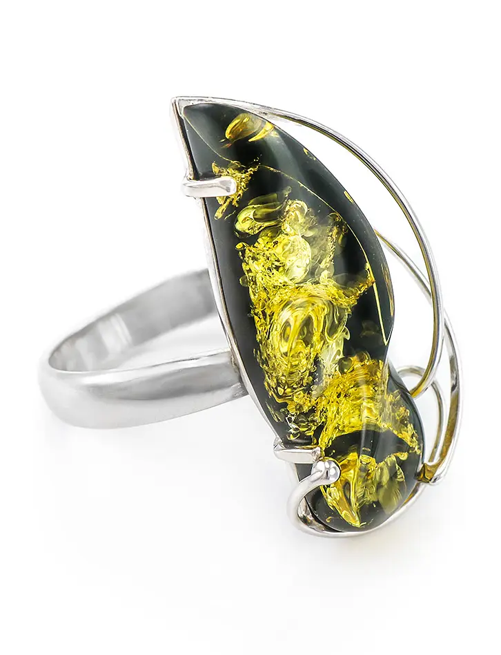 картинка Серебряное кольцо из натурального янтаря зелёного цвета с красивой текстурой «Риальто» в онлайн магазине