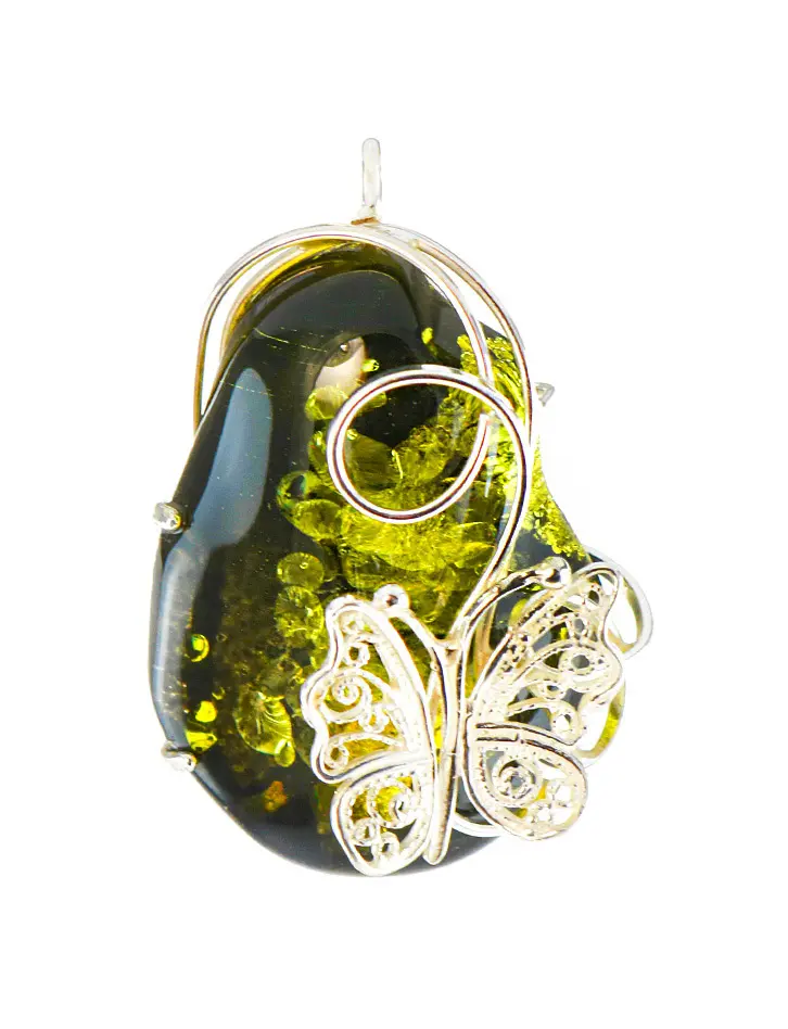 картинка Брошь-кулон из натурального янтаря зеленого цвета с красивым филигранным украшением «Бабочка» в онлайн магазине