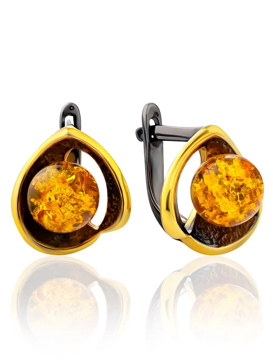 картинка Небольшие красивые серьги из золотистого янтаря «Скарлетт» в онлайн магазине