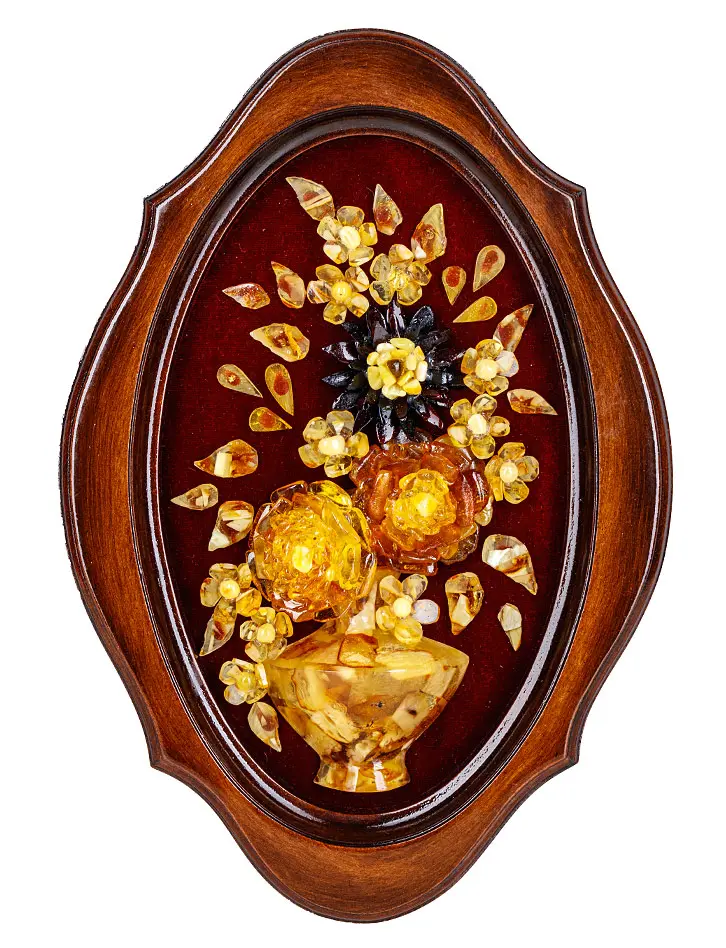 картинка Красивая янтарная картина на вишнёвом бархате «Букет с астрой» 32 х 22 см в онлайн магазине