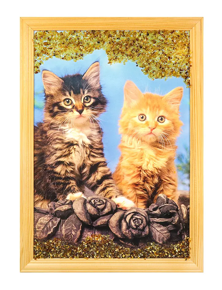 картинка Декоративное панно, украшенное россыпью янтаря «Два котёнка» 32 (В) х 23 (Ш)  в онлайн магазине
