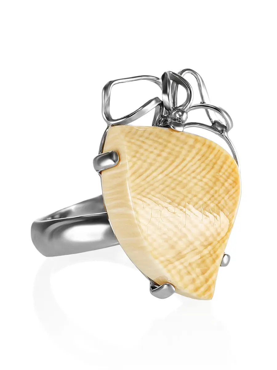 картинка Эффектное кольцо из серебра и бивня мамонта «Эра» в онлайн магазине