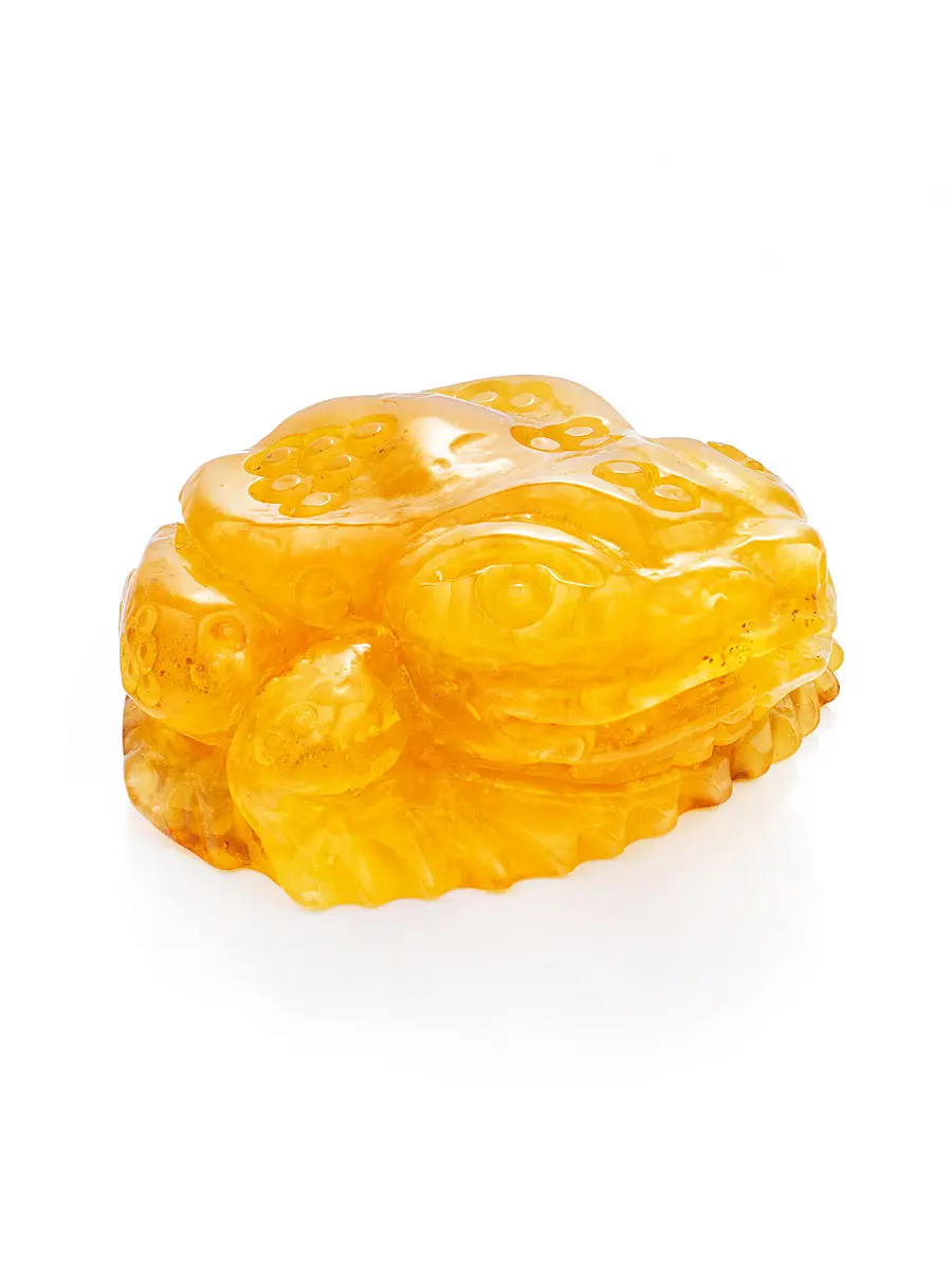 картинка Резная сувенирная лягушка из натурального медового янтаря в онлайн магазине