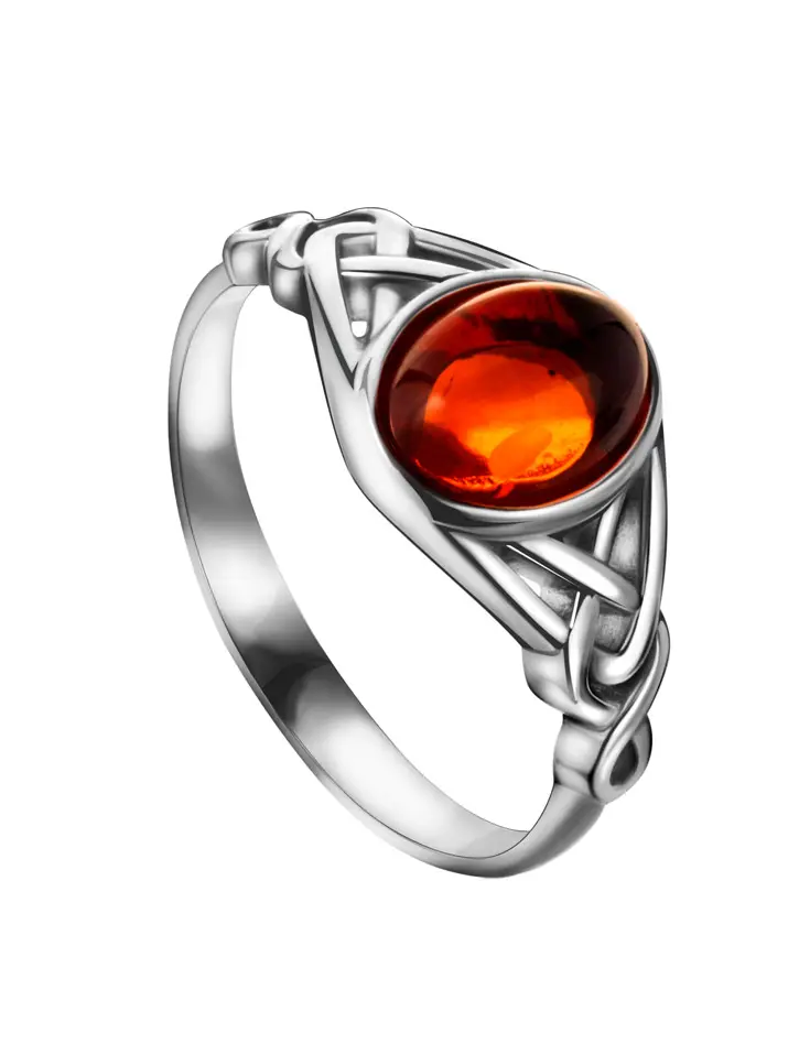 картинка Серебряное кольцо со вставкой из натурального янтаря коньячного цвета «Фрея» в онлайн магазине