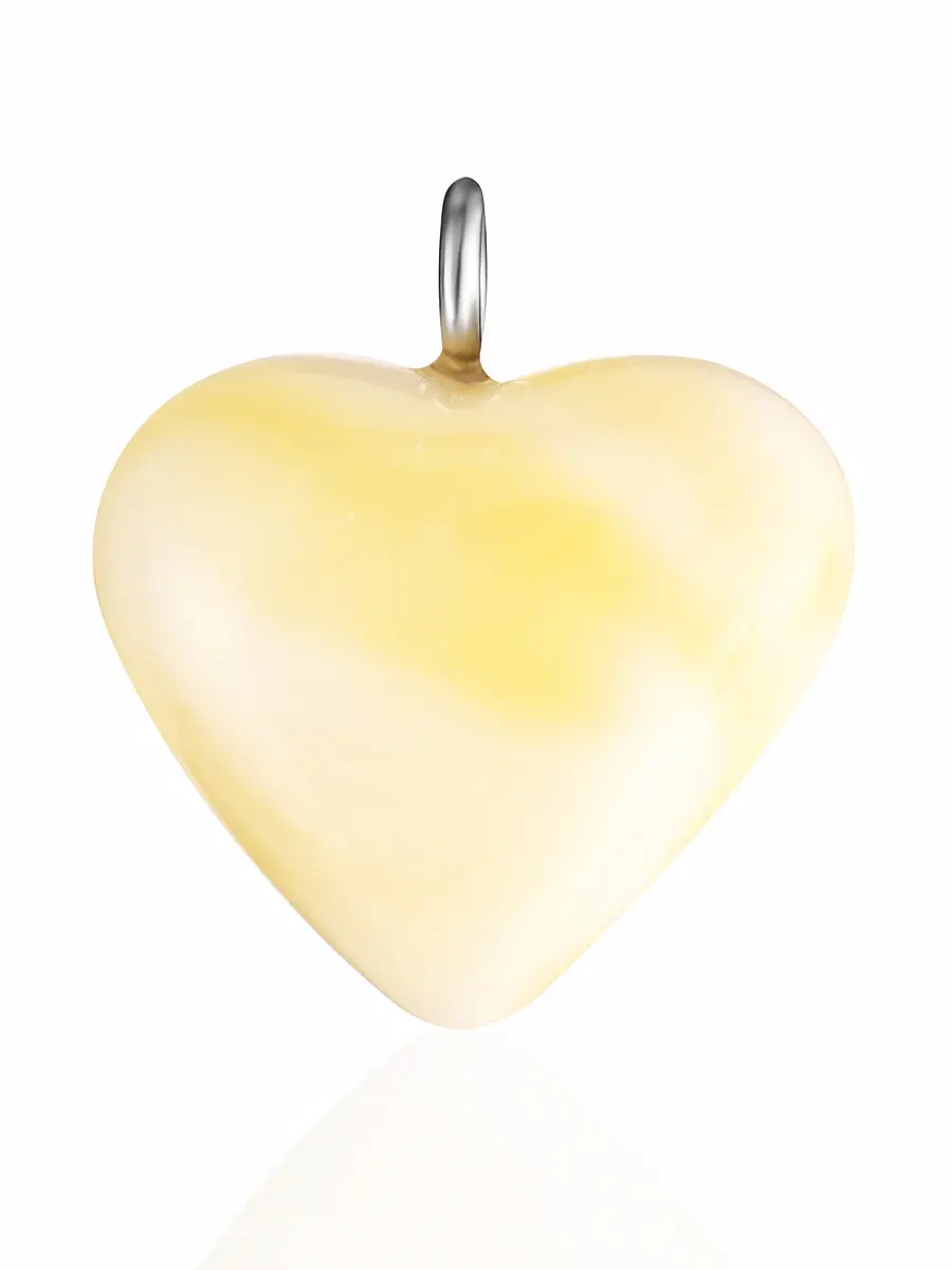 картинка Подвеска-сердце из натурального балтийского янтаря светло-молочного оттенка в онлайн магазине