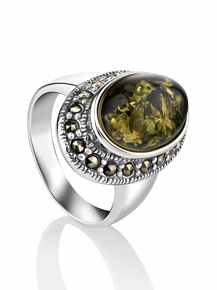 картинка Яркий перстень «Эйфория» из серебра и зелёного янтаря в онлайн магазине