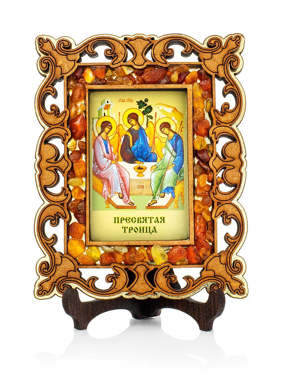 картинка Небольшая икона-магнит в резной деревянной рамке с янтарем «Пресвятая троица» в онлайн магазине