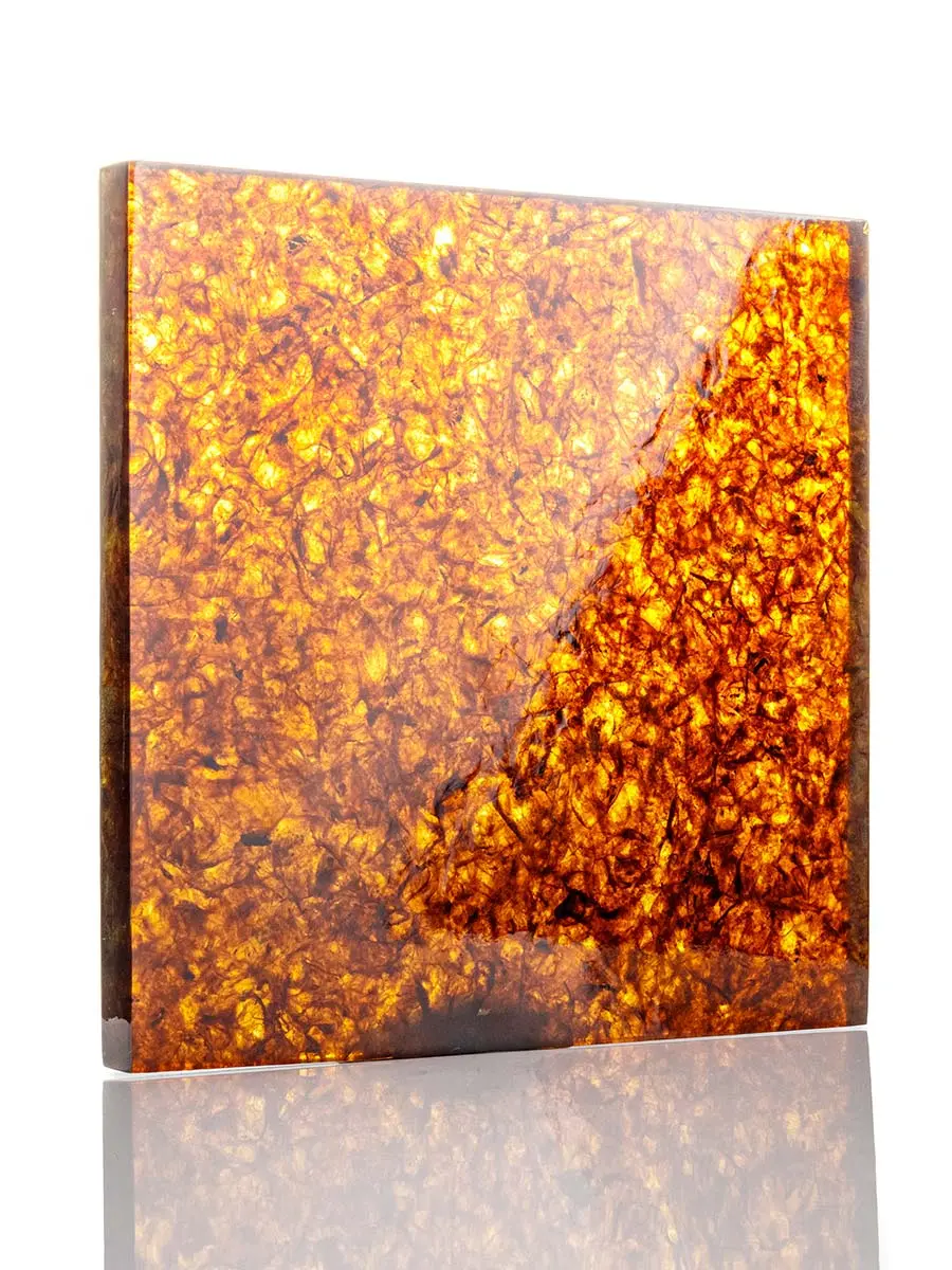 картинка Янтарная плитка из формованного янтаря вишнёвого цвета 10 х 10 см в онлайн магазине