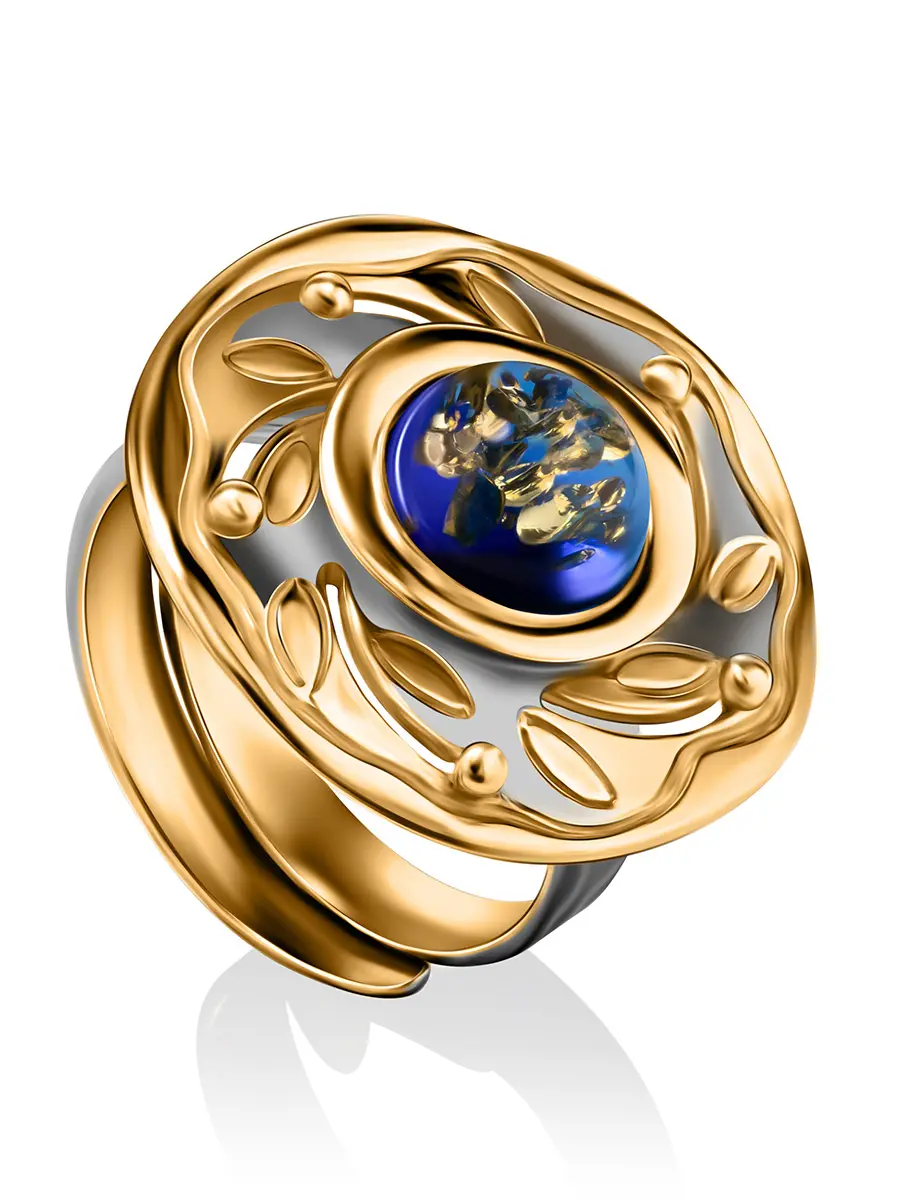 картинка Удивительное кольцо из серебра, украшенное янтарём синего цвета «Аида» в онлайн магазине
