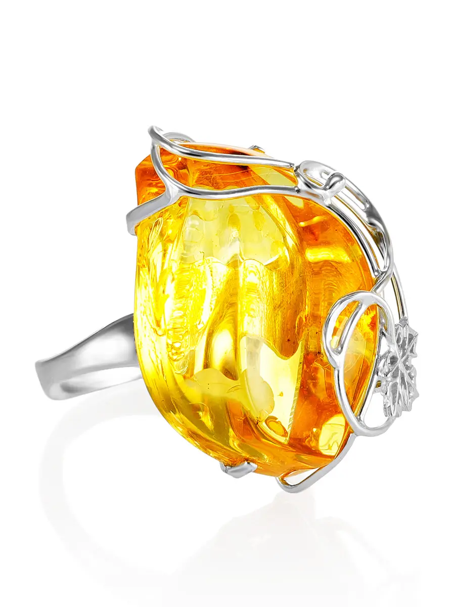 картинка Яркое кольцо с цельным натуральным янтарем лимонного цвета «Риальто» в онлайн магазине