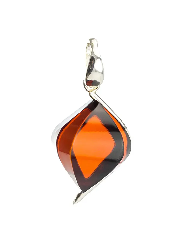 картинка Серебряная подвеска с вставкой из полупрозрачного вишневого янтаря «Глянец» в онлайн магазине