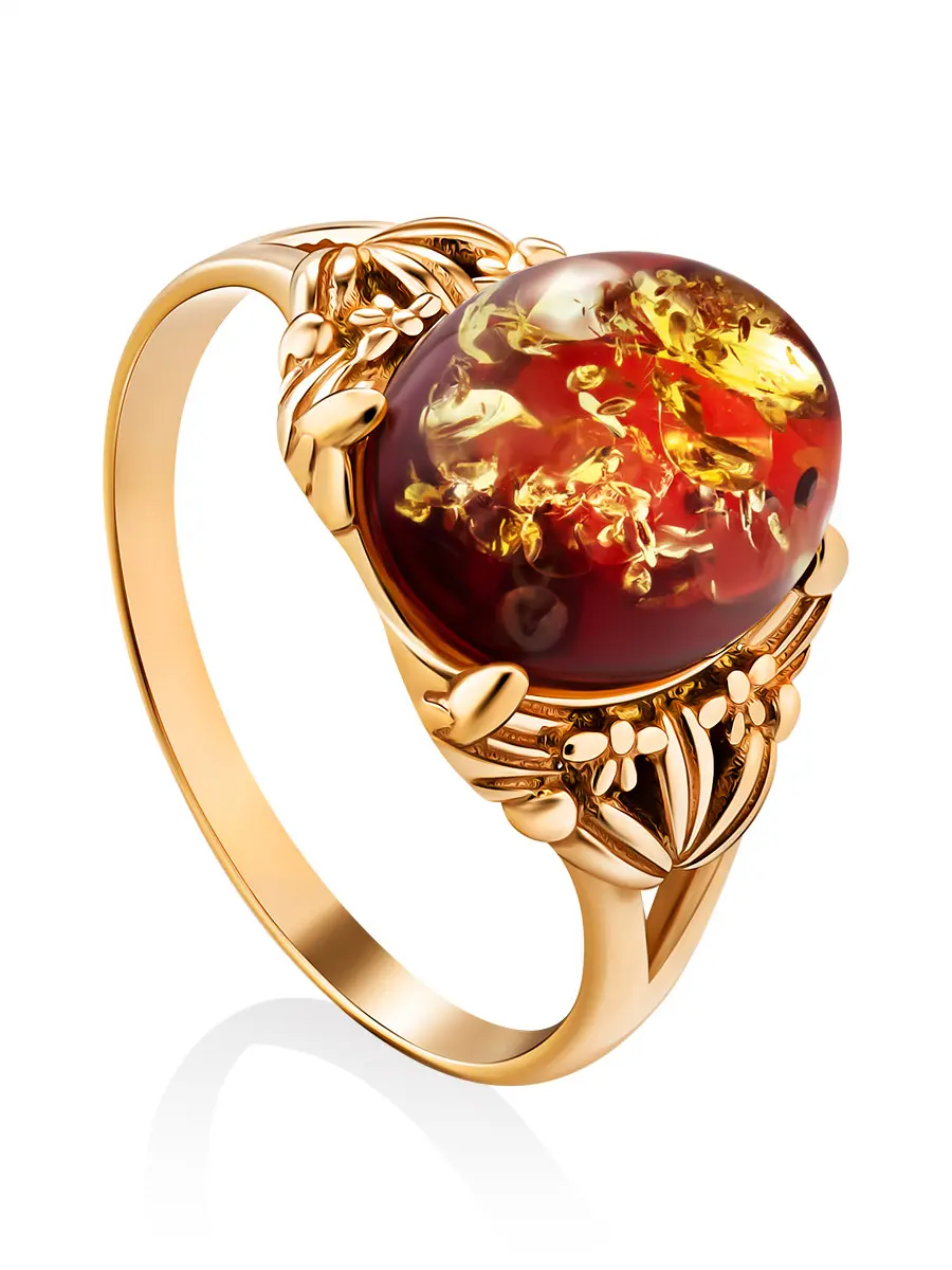 картинка Изящное кольцо «Кармен» из позолоченного серебра и янтаря рубинового оттенка в онлайн магазине