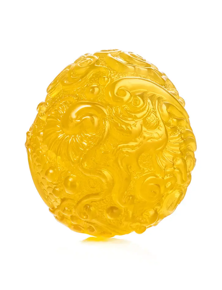 картинка Уникальное резное пасхальное яйцо из натурального цельного янтаря в онлайн магазине