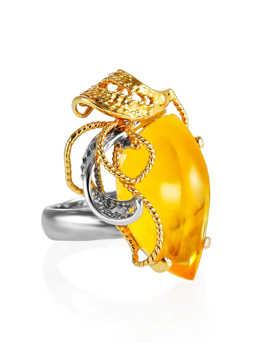 картинка Роскошное кольцо из серебра с позолотой и пейзажного янтаря «Филигрань» в онлайн магазине