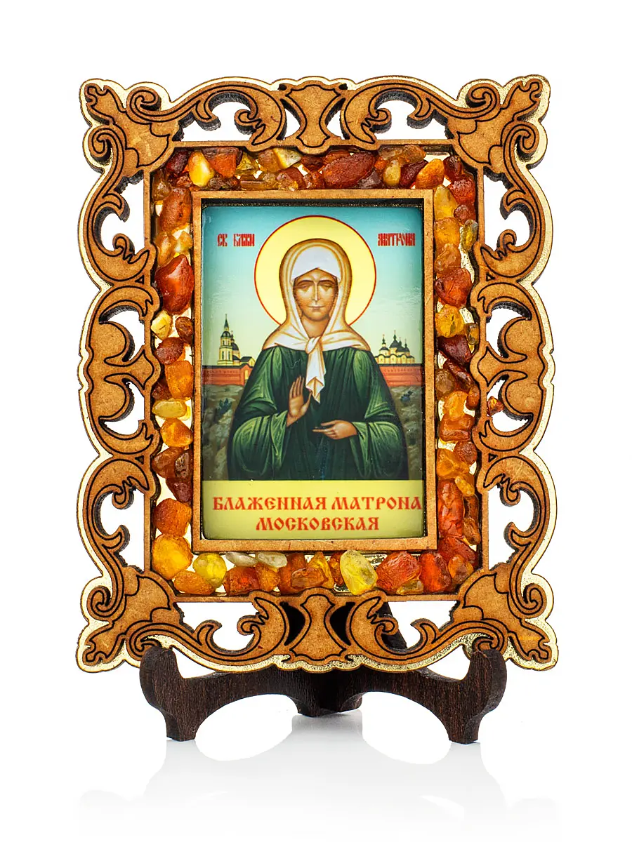 картинка Иконка с магнитом в резной деревянной оправе, украшенная янтарём «Матрона» в онлайн магазине