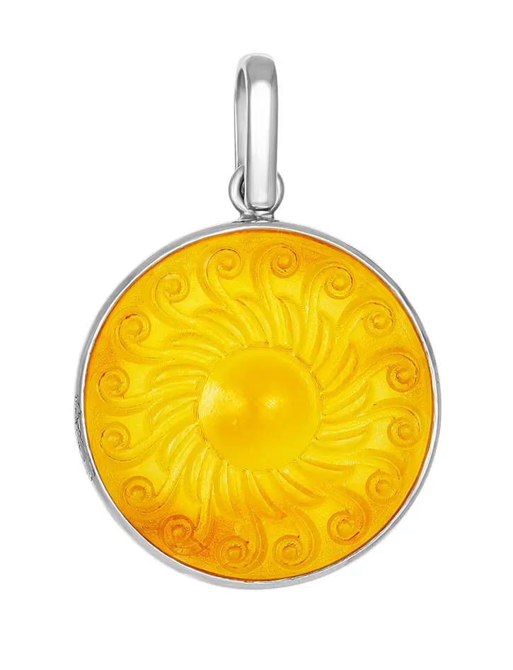 картинка Серебряная подвеска из цельного янтаря медового цвета с резьбой «Солнце» в онлайн магазине